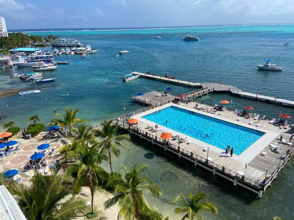 Apartamentos Con Playa Privada Y Vista Al Mar San Andrés المظهر الخارجي الصورة