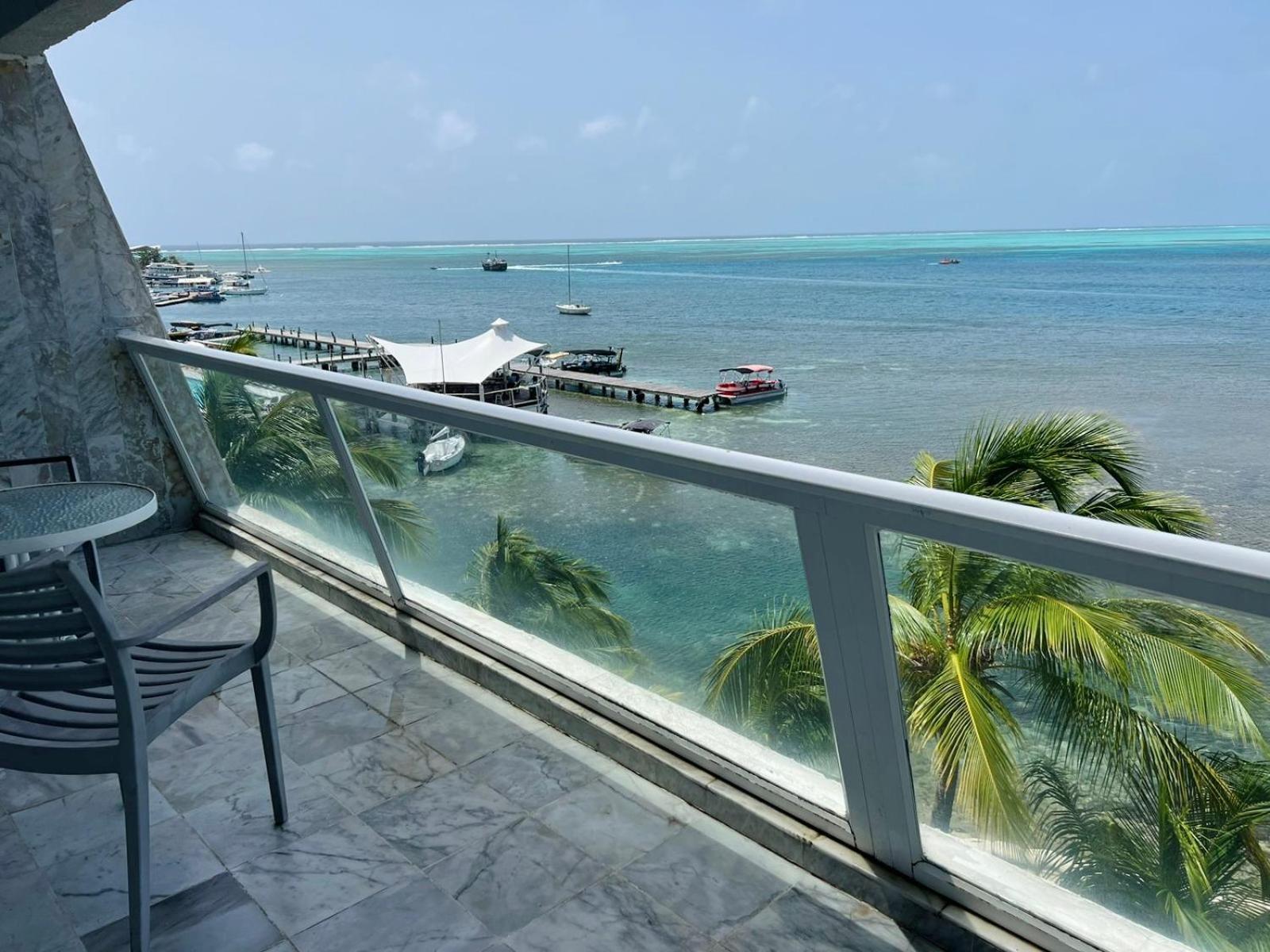 Apartamentos Con Playa Privada Y Vista Al Mar San Andrés المظهر الخارجي الصورة